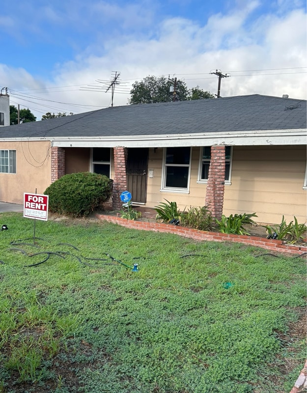 Building Photo - 2629 Baltic Ave