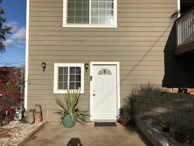 Photo - 1186 N Rose St Condo Unit B