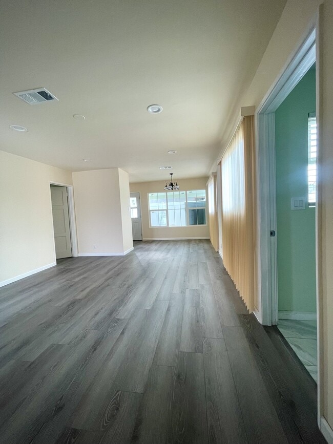 Photo - 7949 Clearfield Ave