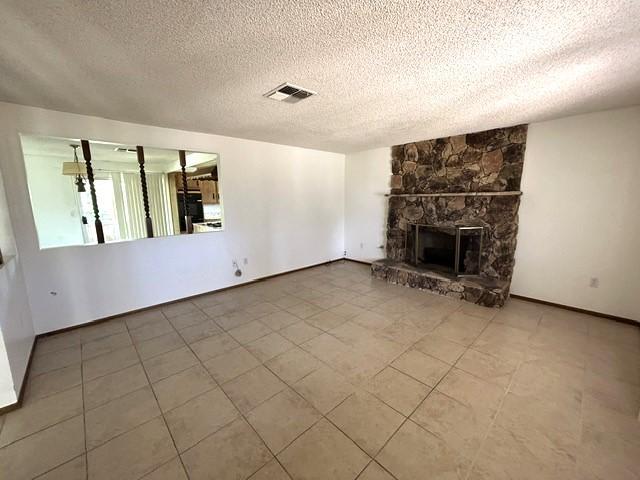 Photo - 716 Robert Dr