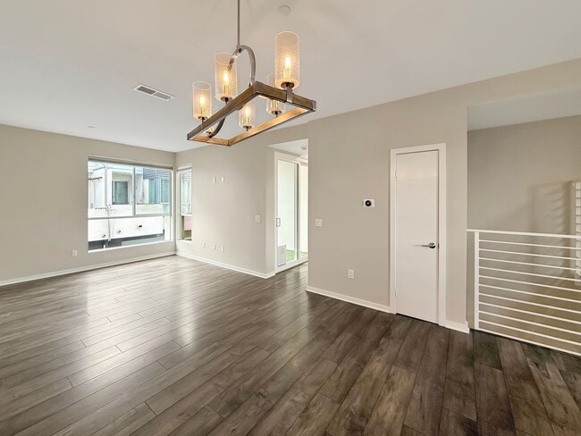 Photo - SD: Stunning 3BD/3.5BA Townhome in Ocean Beach with 2-Car Garage, Private Balcony & In-Unit Laundry