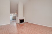 Photo - Spacious End-Unit 2 Bed, 2 Bath with Den For Lease in Irvine