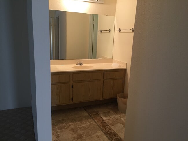 Photo - 3520 Lebon Dr Unit 5216