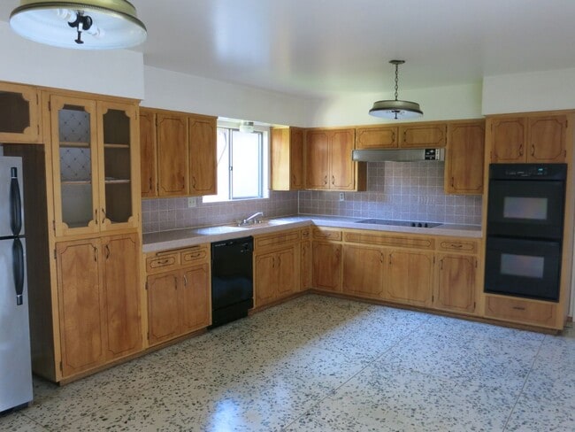 Photo - 5140-5142 Catoctin Dr. Unit 5140