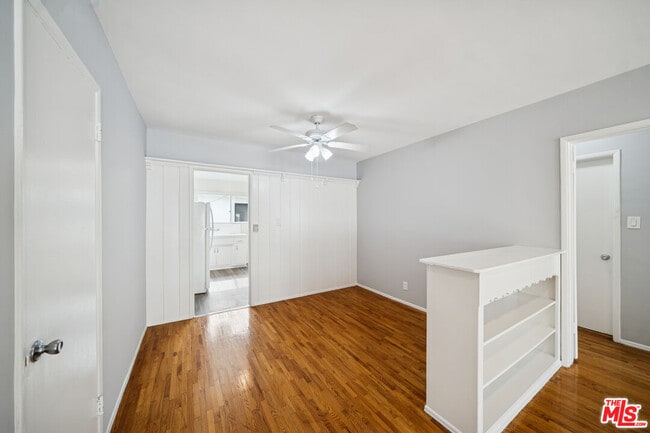 Photo - 5307 Vantage Ave Unit 6