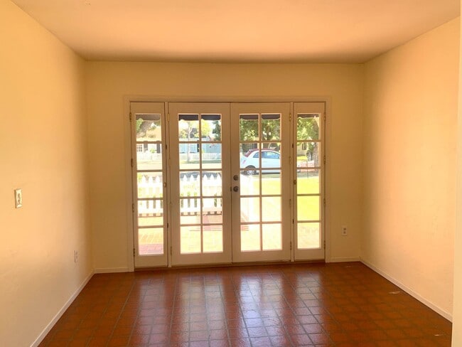 Photo - Lovely 3/2 Home with separate 1/1 studio space in Coronado Village