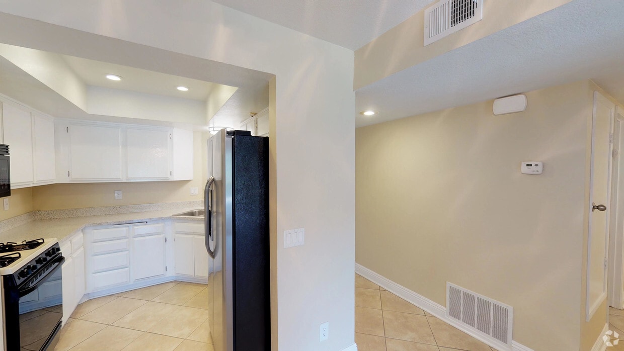 3D Tour - Crown Point