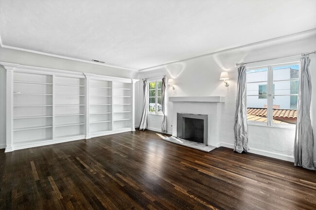 Photo - 1516 S Crest Dr