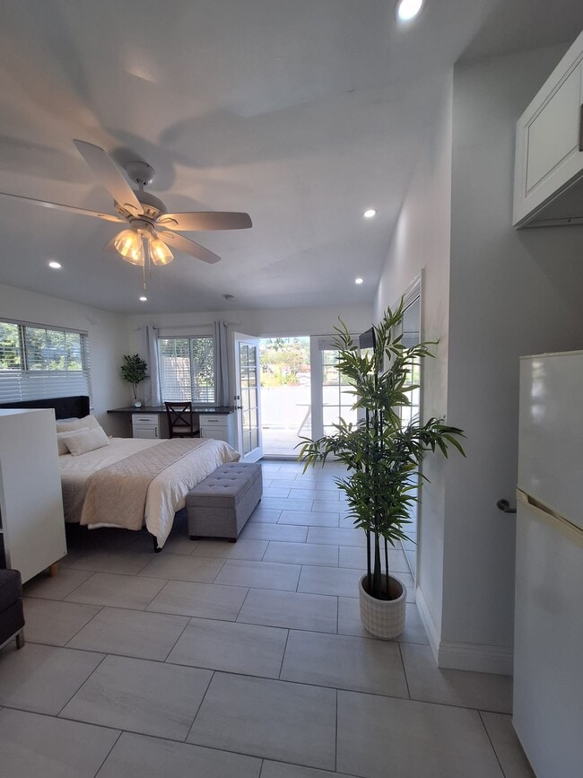 Photo - 4361 Camero Ave