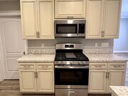 Photo - Beautiful remodeled 3 bedroom townhome in ...