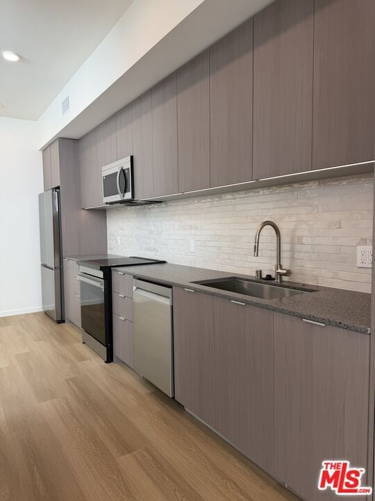 Building Photo - 5119 Colfax Ave Unit 304