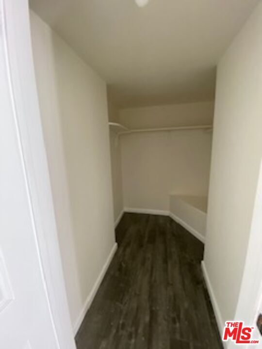 Photo - 7045 Hawthorn Ave Unit 404