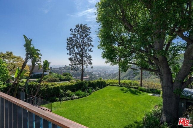 Photo - 2439 Carman Crest Dr