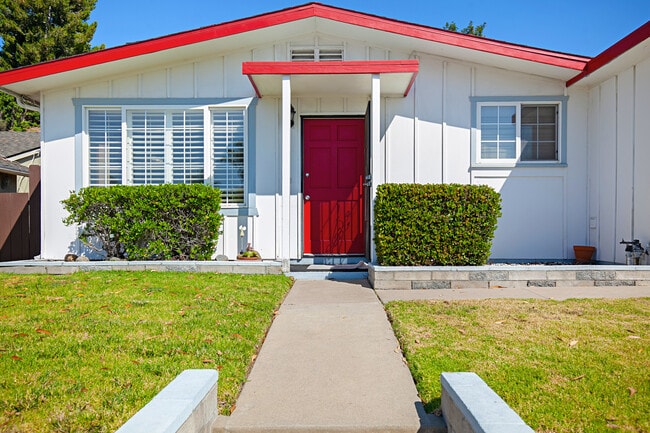 Photo - 6714 Cowles Mountain Blvd