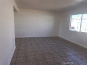 Photo - 933 E Navajo St