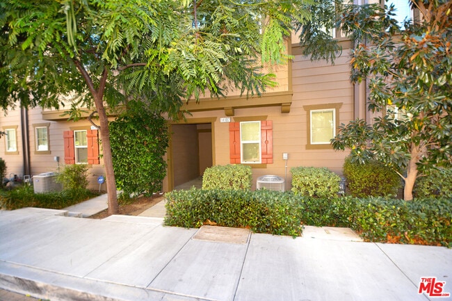 Building Photo - 14107 W Birch Ln