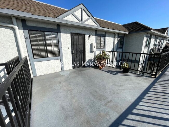 Photo - 2599 Walnut Ave Unit 218