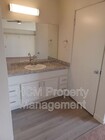 Photo - 10237 Fernglen Ave