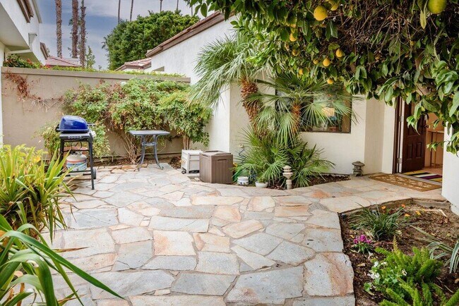 Photo - 55281 Shoal Creek