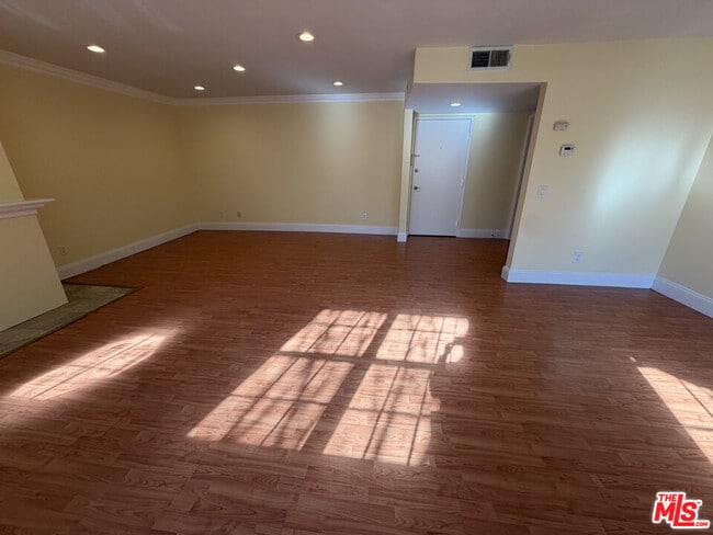 Photo - 698 S Berendo St Unit 103