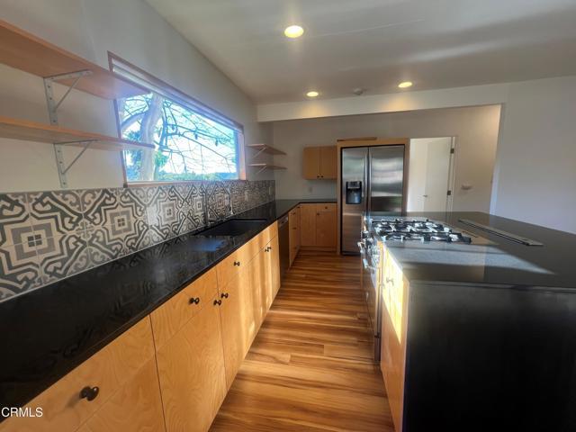 Photo - 5740 Meridian St