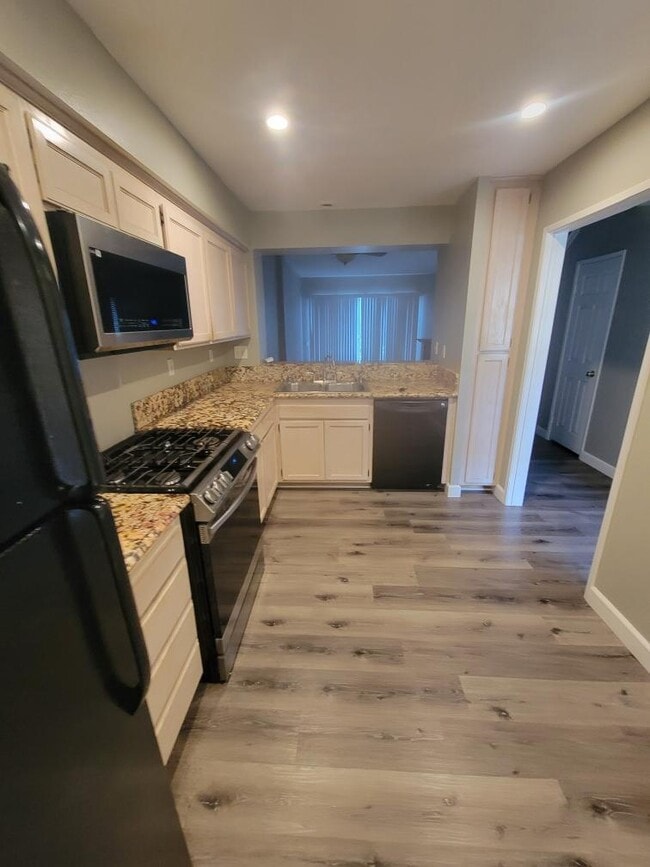 Photo - 24514 McBean Pky