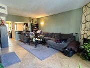 Photo - 8176 Manitoba St