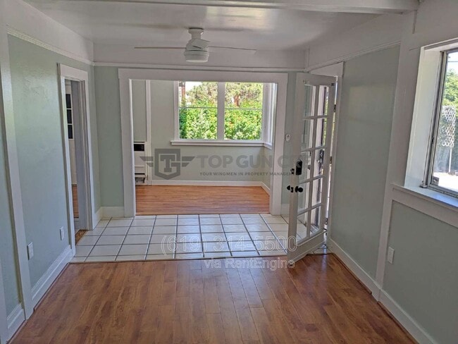 Building Photo - 4125-31 Georgia St Unit 4125