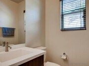 Photo - Bright and Modern 2 Bedroom Townhome in Otay Ranch!