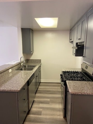 Photo - 1402 N Alta Vista Blvd