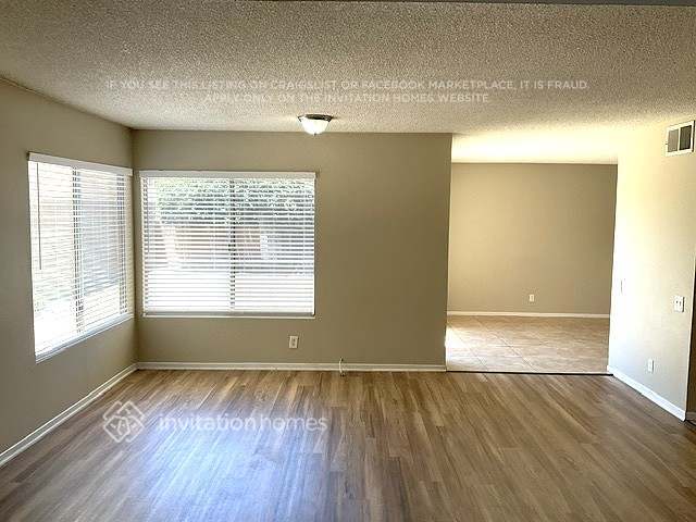Photo - 7886 Pinyon Ave