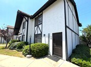 Photo - 2 bed, 1.5 bath in Riverside, CA!