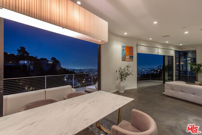 Photo - 8634 Franklin Ave