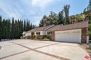 Photo - 2201 Coldwater Canyon Dr