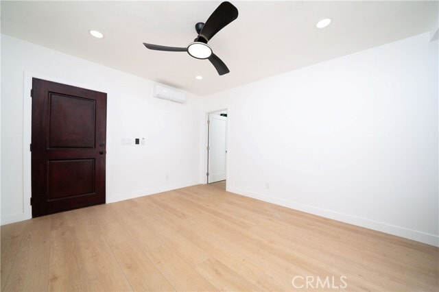 Photo - 1048 Cedar Ave