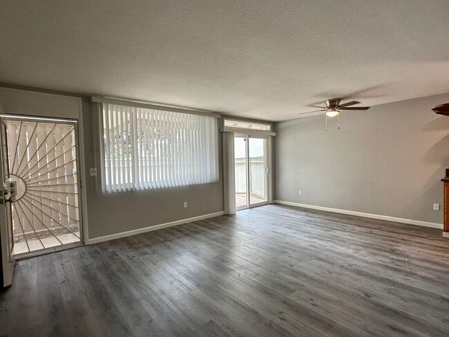 Photo - Beautiful 3 Bedroom 2 Bath Condo in Point Loma w/Three Private Patios Unit 2