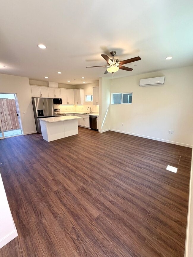 Photo - Brand New 2 Bedroom 1 1/2 Bath Townhouse!!!  Move in Special!! $1000 off 1st Month's Rent!! Unit 4149 #4