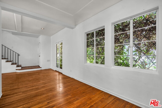 Photo - 10801 Lindbrook Dr Unit 10805