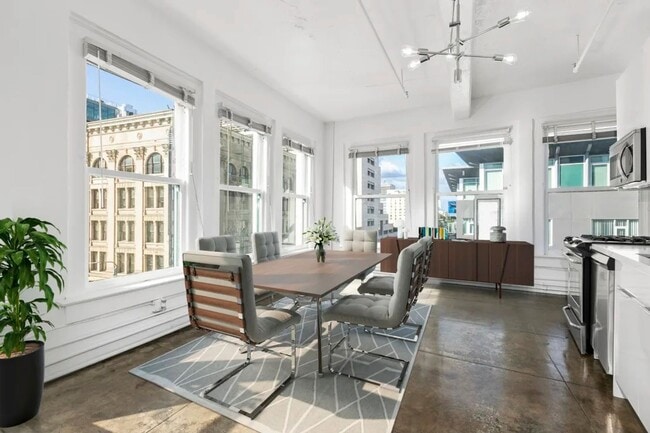 Photo - 400 Main St Unit 705