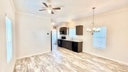 Photo - 1727 S Hill Ave