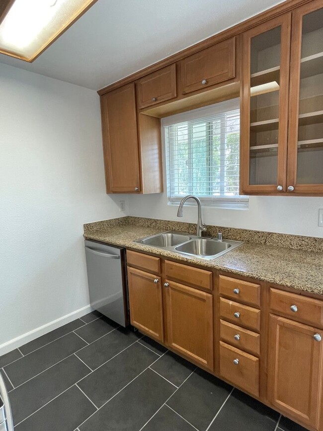 Photo - Remodeled 1 Bedroom in San Diego!! Water/Trash Included