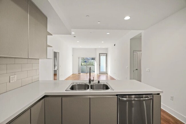 Photo - 5308 Sepulveda Blvd Unit 206