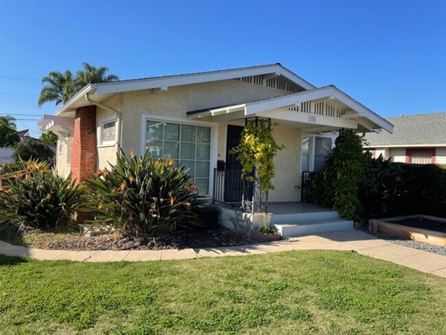 2 Bedroom 1 Bath Craftsman - 2 Bedroom 1 Bath Craftsman House