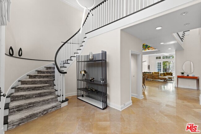 Photo - 2305 Canyonback Rd