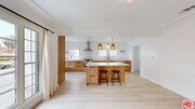 Photo - 2032 W 80th St House