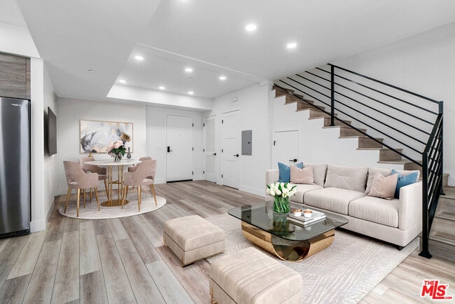 Photo - 3632 Keystone Av Unit 303