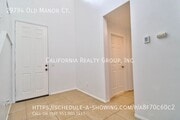Photo - 29794 Old Manor Ct
