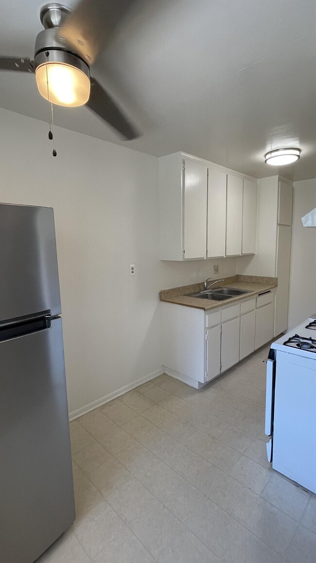 Photo - 7722 Chapman Ave Unit 7722-2