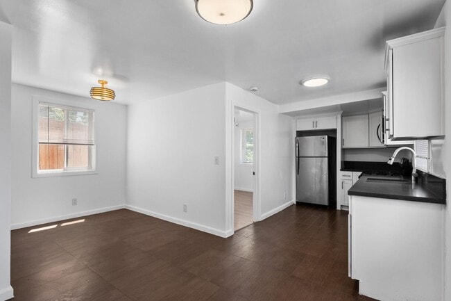 Photo - 501 S Lorena St Unit 3