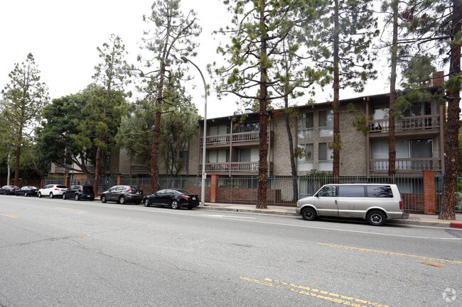 Photo - Meadows Apartments